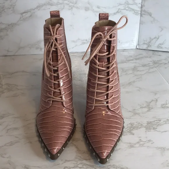 Charles By Charles David Debate studded chunky block heel Booties size 8 - Picture 3 of 11